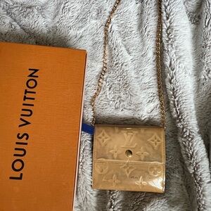 Louis Vuitton Vernis Portefeuille Elise Compact WOC